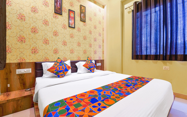 Fabhotel Lotus