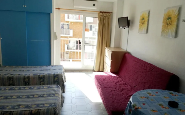 Studio In Benalmadena With Wonderful Sea View Shared Pool And Furnished Balcony 500 M From The Beach