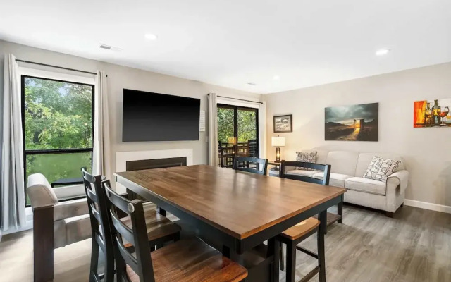 Top Notch Condo for 6