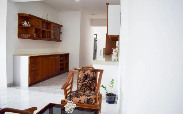 Yoho Jayathilake Mawatha