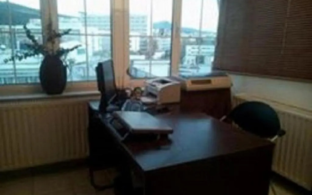 City Center / Apartment 70 sqm / With View (Location Kamara)
