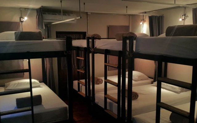 Le Loftel Hostel