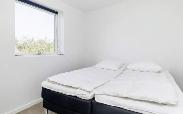 12 Person Holiday Home in Vaeggerlose