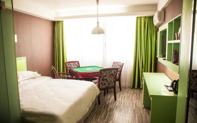Xianning FX Hotel