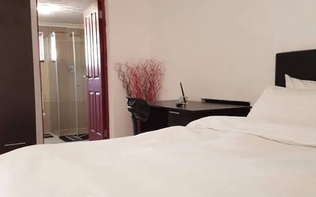Ebiokeng Self Catering Apartments