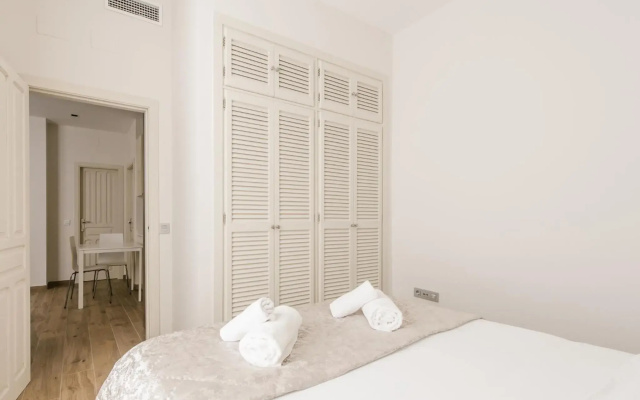 Apartamento T1, Tirso de Molina, luminoso y tranquilo