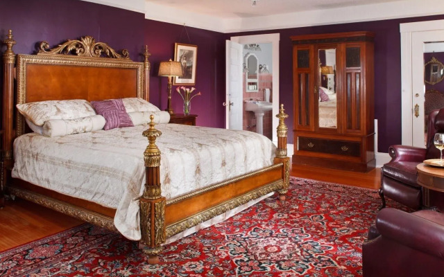 Abbeymoore Manor B&B