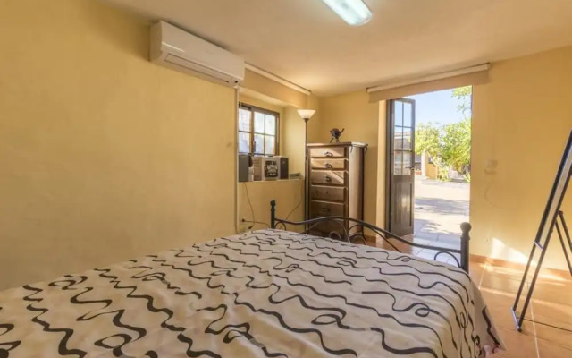 Villa - 7 Bedrooms with Pool and WiFi - 107981