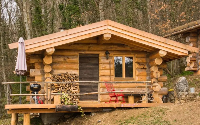 Les Cabanes Du Saleve