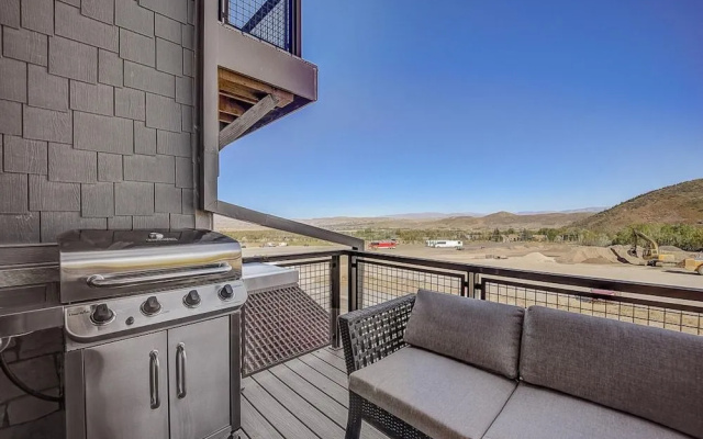 Coopers Collection 1 - Blackstone at the Canyons