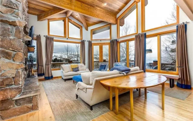 Double Eagle Penthouse 7 Bedroom Condo