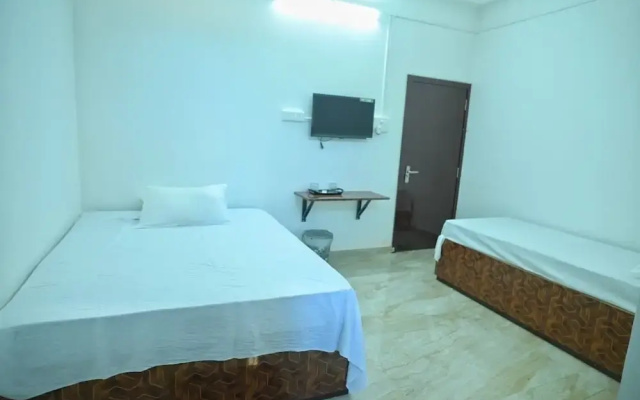 Hotel Tricon Residency