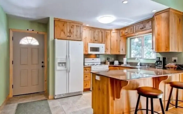 Scenic Wonders Sequoias 3 Bedrooms
