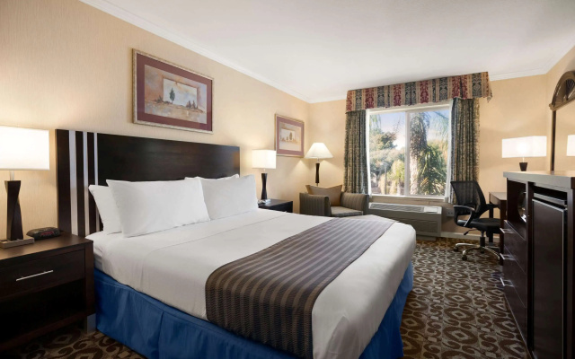 Days Inn by Wyndham Concord