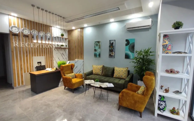 Avtoteh Hotel