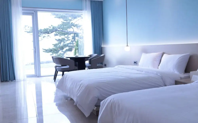 Calacatta Hotel & Resort