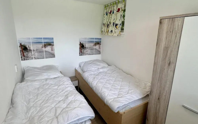 Pet-friendly Bungalow Near Beach