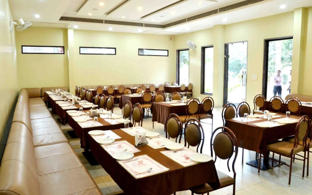 Vista Rooms at Mahalaxmi Nagar