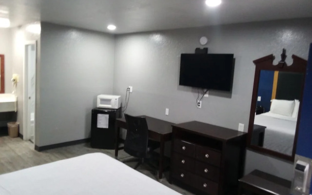 Coachman's Inn & Suites