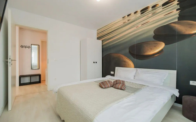 Remarkable Apart in Brasov/free Wif/lux Mattres/