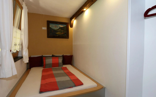 Apartment in Fugen Near Spieljochbahn