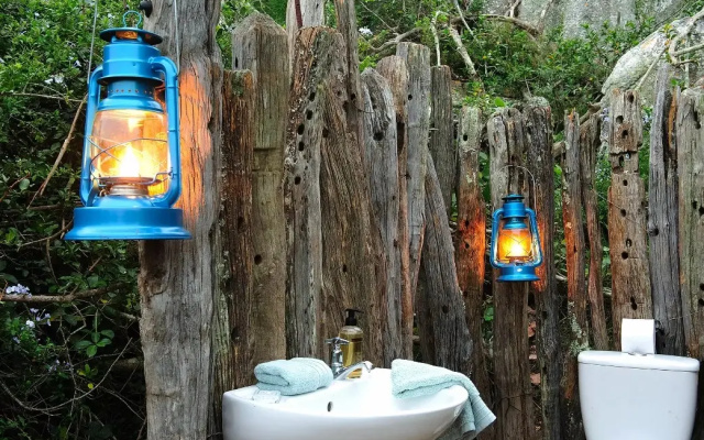 Shamwari Explorer Camp