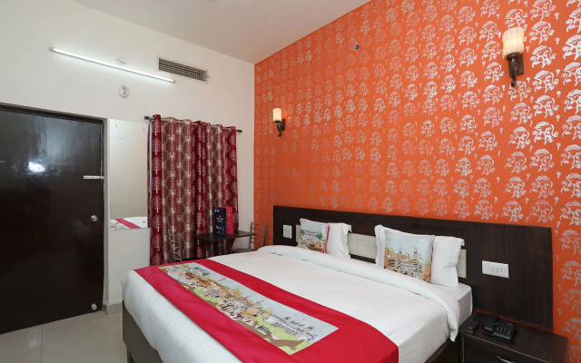OYO 11041 Hotel Taj Ansh