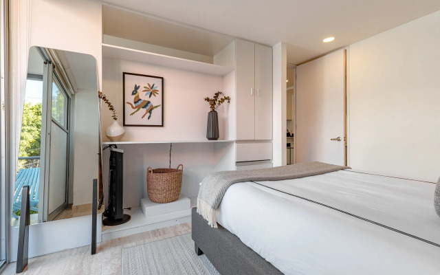 Casai Beautiful Studio w Balcony Near La Condesa
