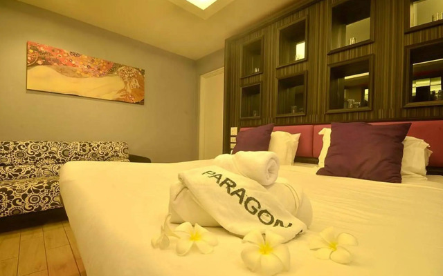 Paragon Inn