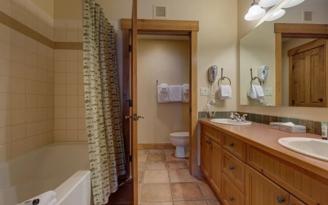Springs #8811 - 2 Br Condo