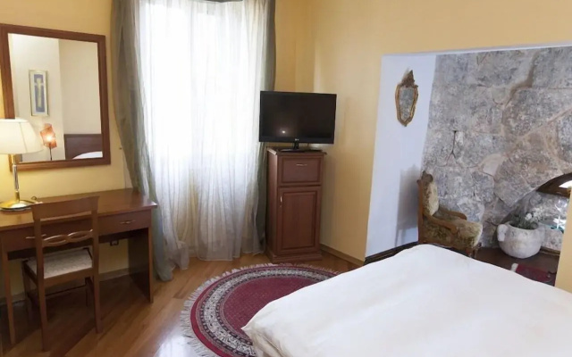 PLR Accommodation