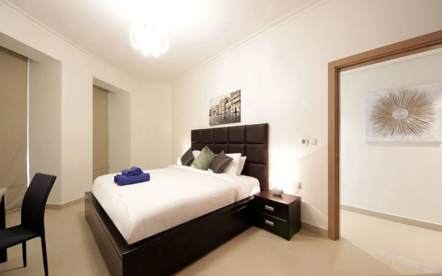 New Arabian Holiday Homes - Burj Vista