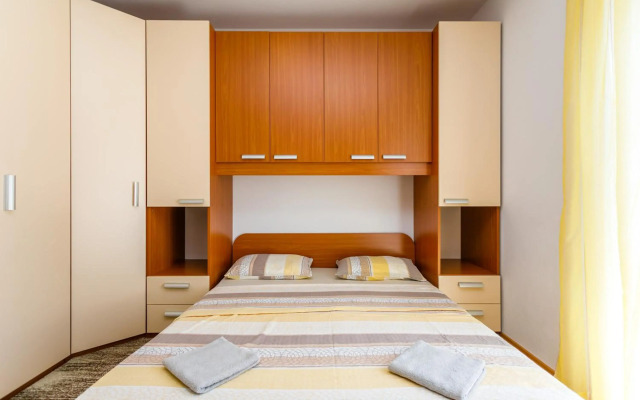 Holiday House Snjezana