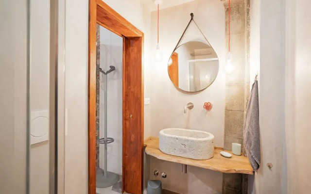 Florence Oltrarno Duplex Apartment
