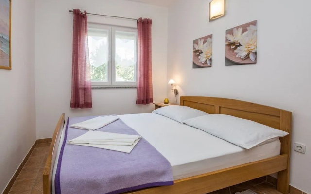 Apartments Sarlija