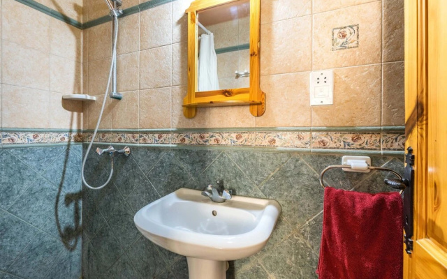 Villa Ta Debora Sleeps 7 With Pool
