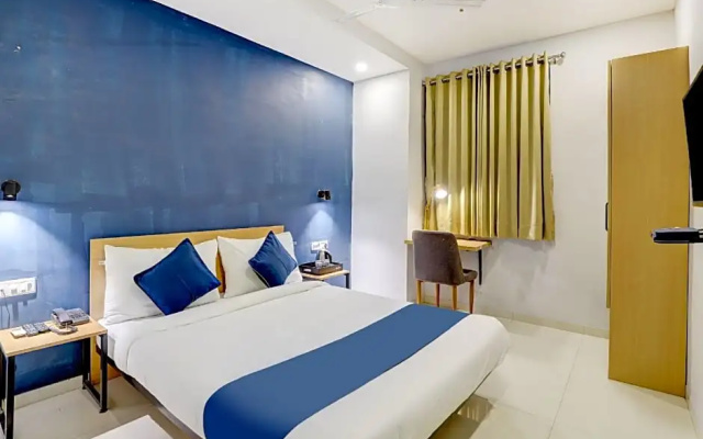 OYO SilverKey 80945 Ace Hotel