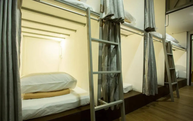 A Plus Hotel