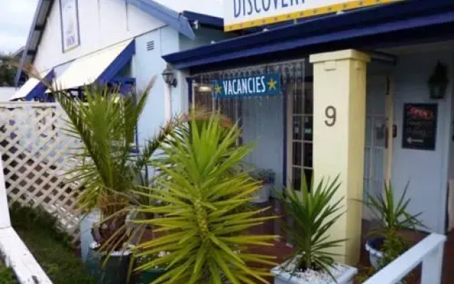Albany Discovery Inn