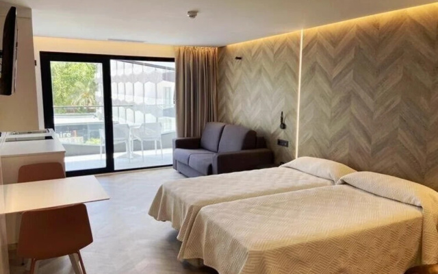 Apartamentos Roybel
