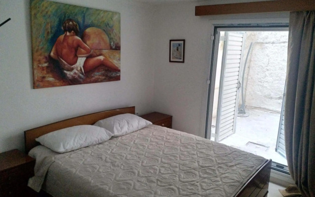 Art apartment Syngrou