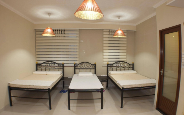Mong King Hotel
