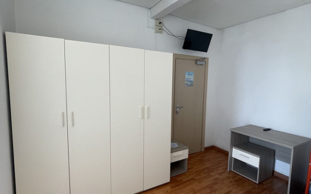 Hotel Moroni