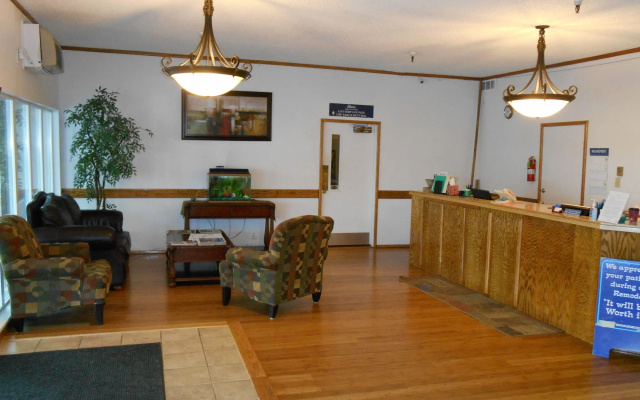 GuestHouse Inn & Suites Eugene / Springfield