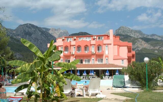 Beldiana Hotel вид на фасад