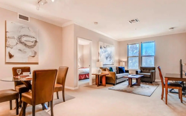 Bluebird Suites in Downtown Providence