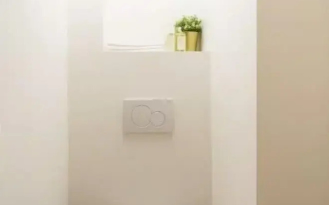 National Large City Apartments