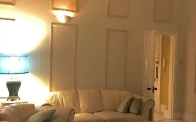 Private Luxury Apartment Near Belfast With Garage