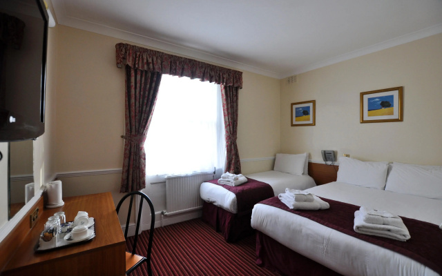 Brunel Hotel