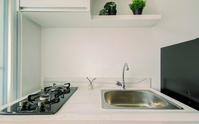 Nice Look 2Br Apartment At Vittoria Residence
